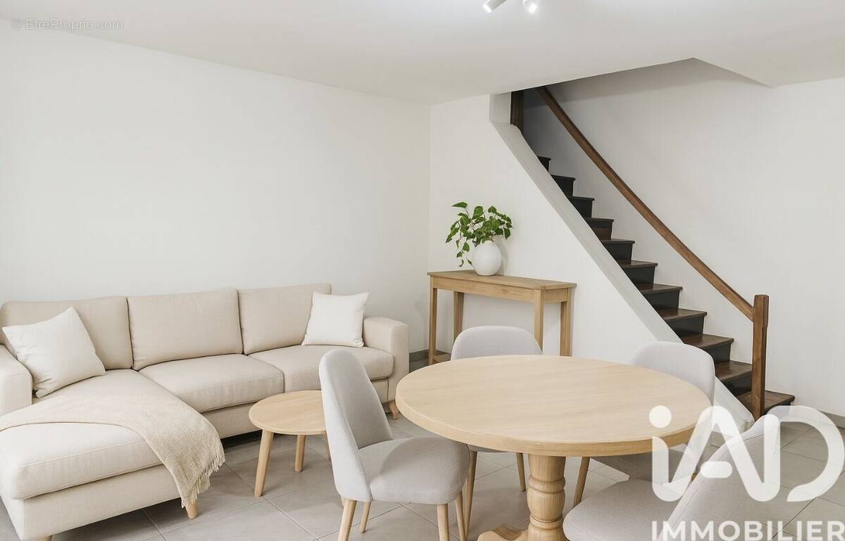 Photo 1 - Maison à PORCIEU-AMBLAGNIEU