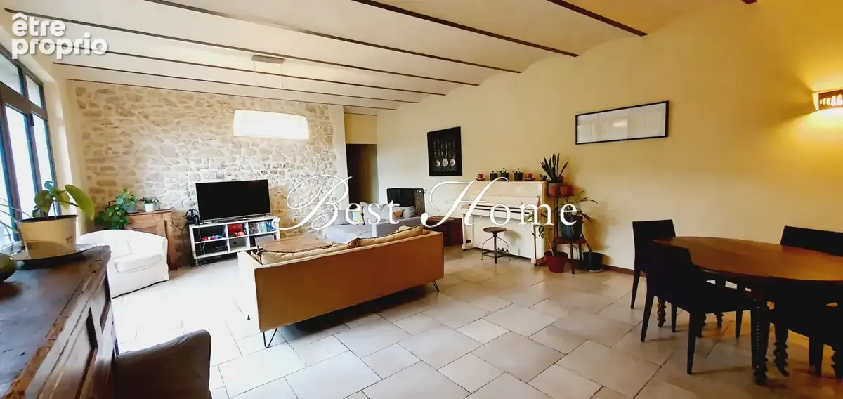 A vendre Au cœur du triangle Nîmes, Uzès et Alès Vente, Authentique maison vigneronne en pierre type 7 - photo 6