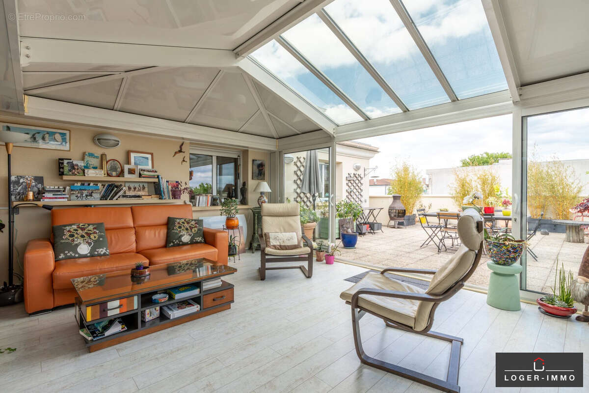 Appartement à NEUILLY-PLAISANCE