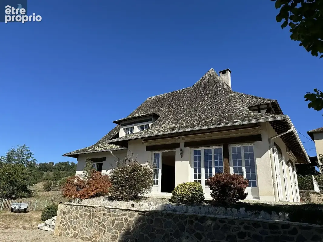 Photo Maison à Saint-Etienne-De-Maurs au prix de 378 000€