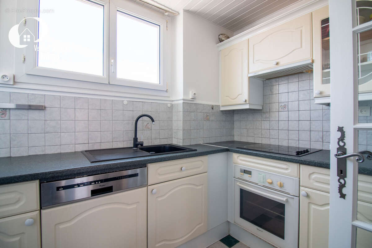 Appartement à AMBILLY