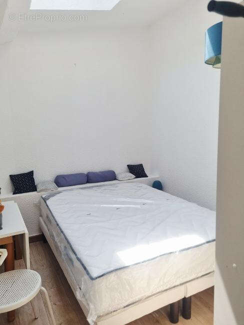 Affaire Draguignan Immeuble bon état 4 lots 3 studios et un F2 rapport rapport 1920€/mois soit 8% - photo 3