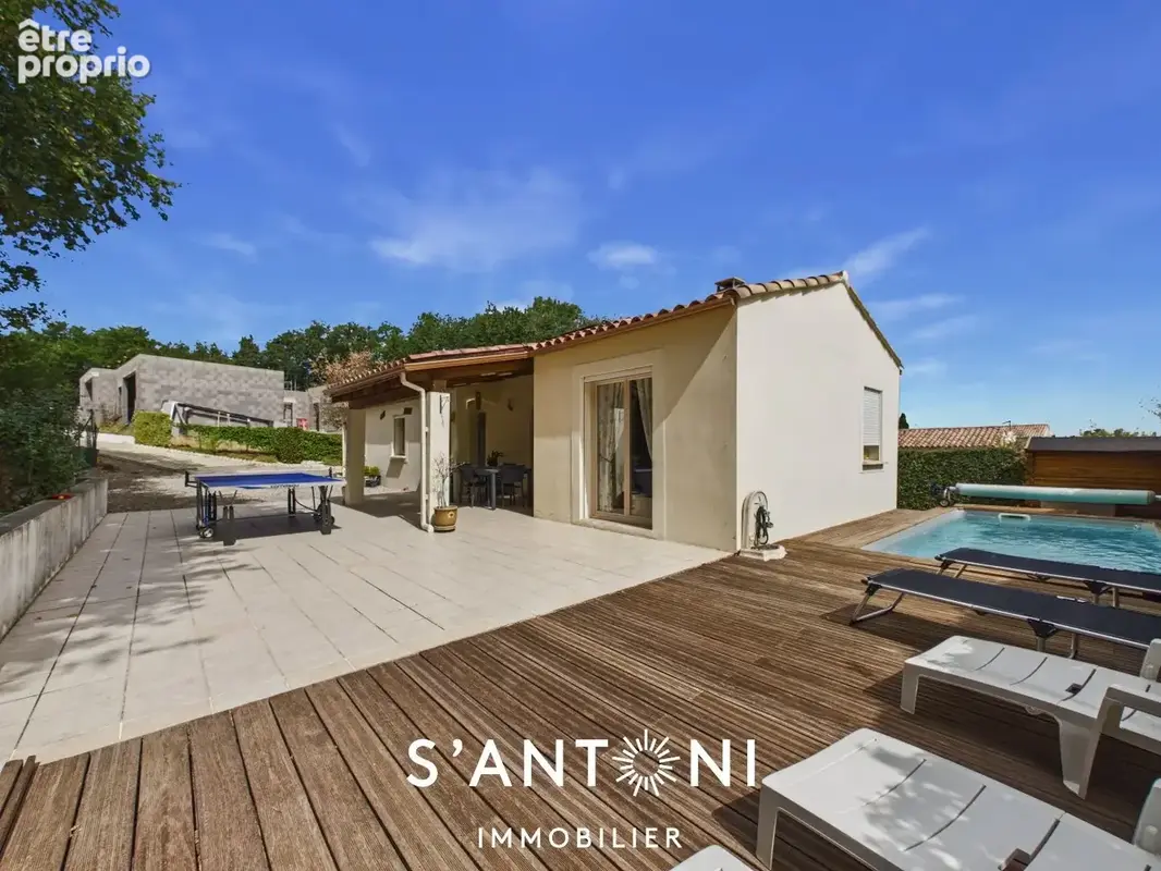 Lézignan-la-Cèbe  Maison plain-pied avec piscine - photo 1
