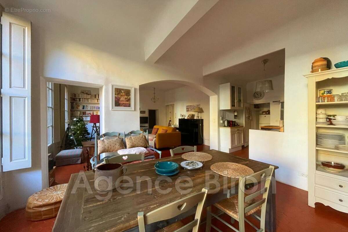 Appartement à AIX-EN-PROVENCE
