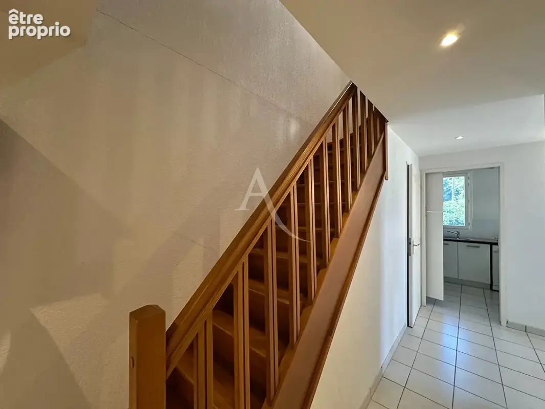 Appartement type 3 avec terrasse jardin garage cave vue mont d or - photo 8