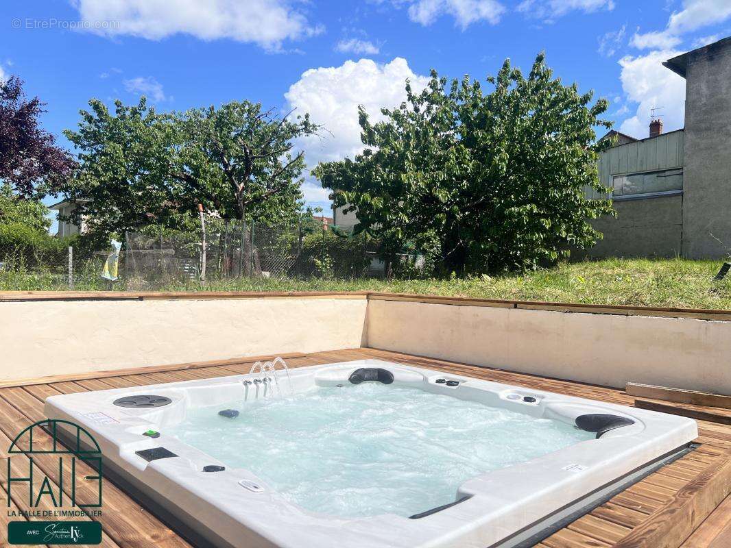 Maison 149 m² à Brive-La-Gaillarde  - photo 3