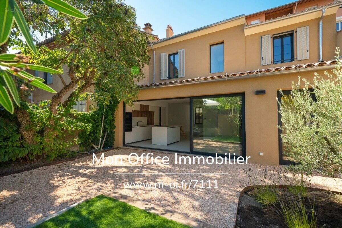 Maison à AIX-EN-PROVENCE