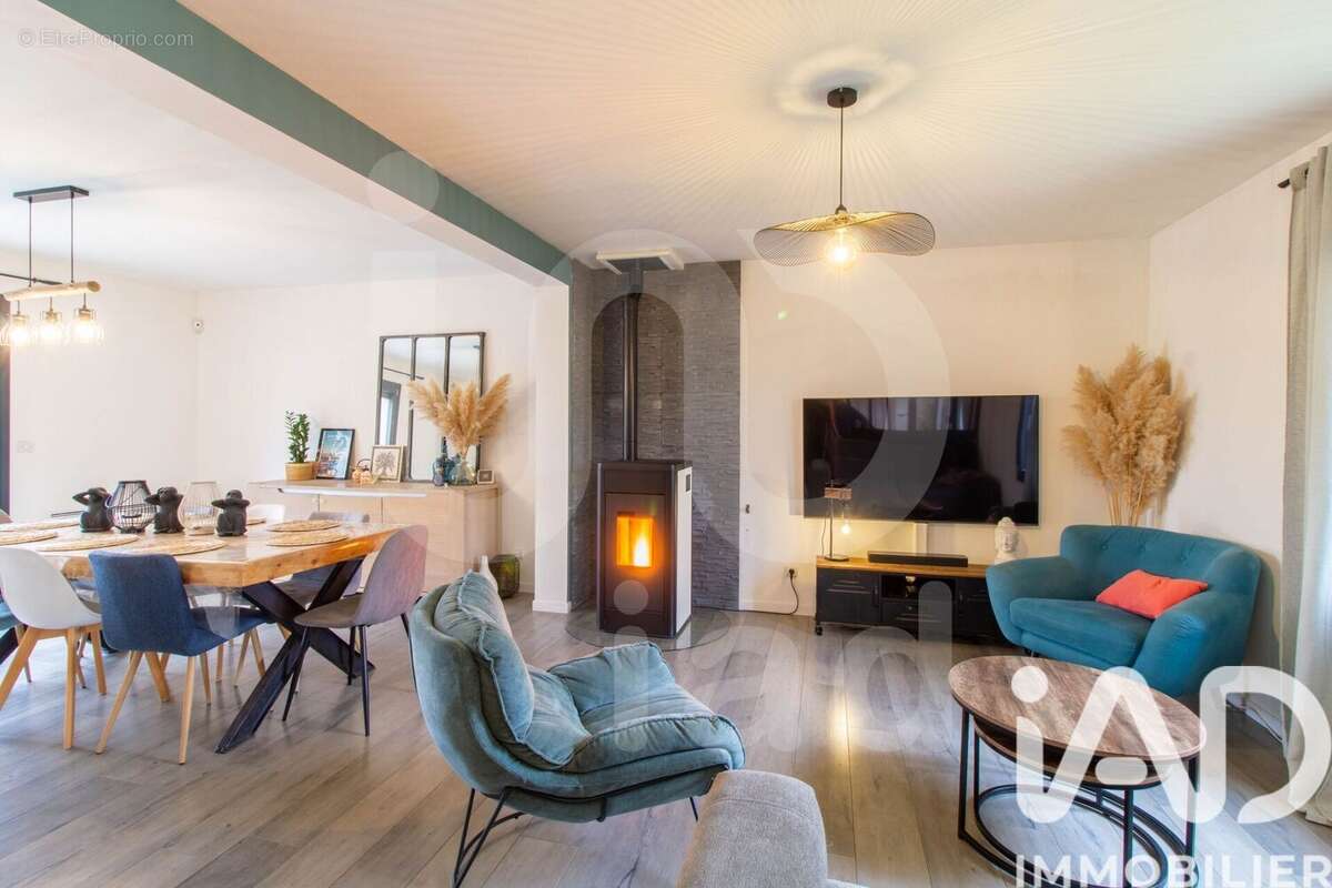 Photo 4 - Maison à MONCHY-HUMIERES