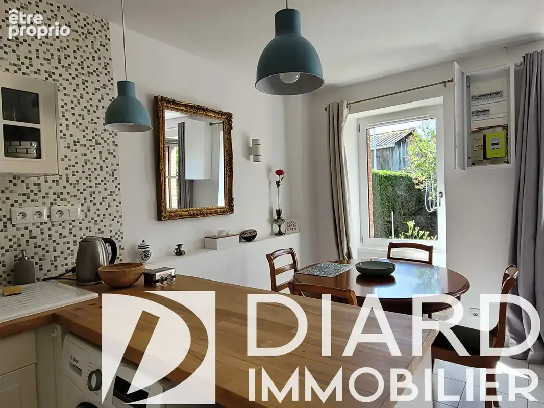 Vient d'être vendue par l'agence ! Nouveauté en exclusivité Cabinet Diard Immobilier ! Jolie maison en pierre dans le bourg de M - photo 14
