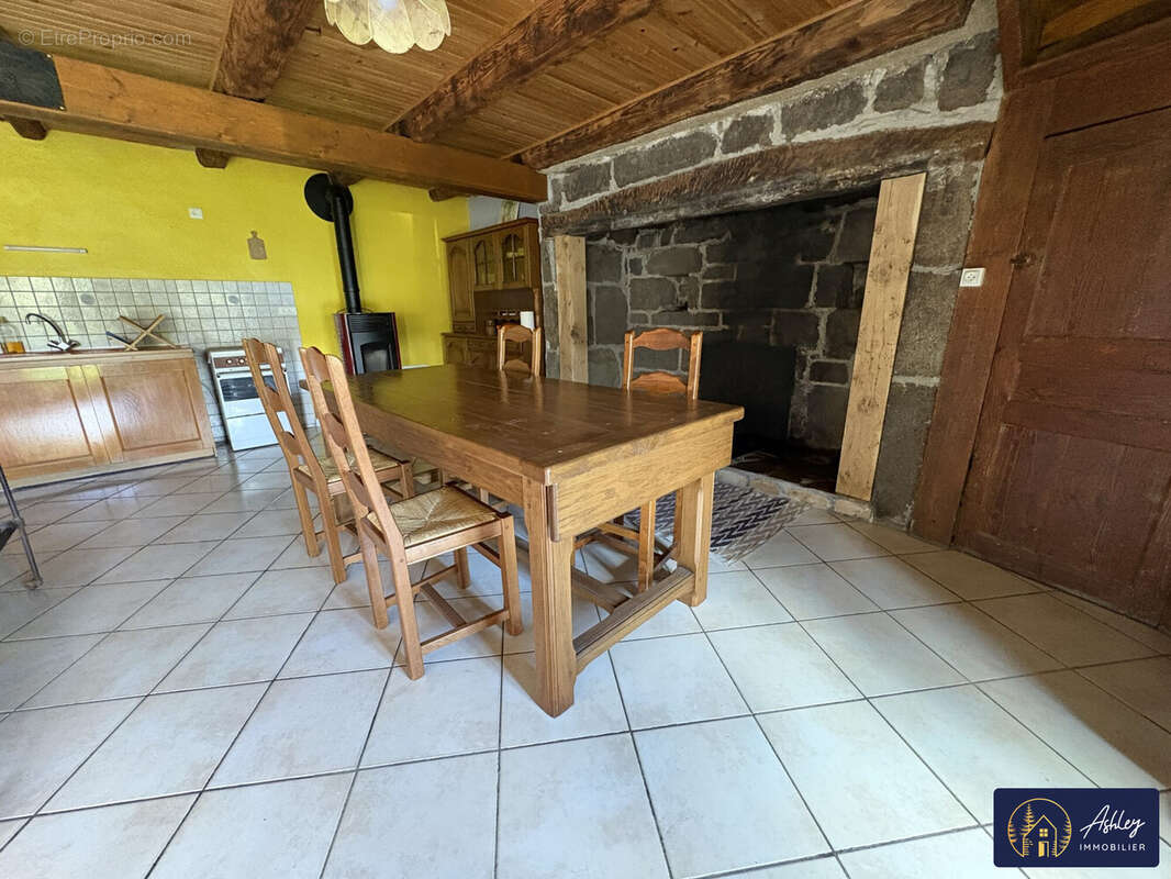 Maison à COLLANDRES