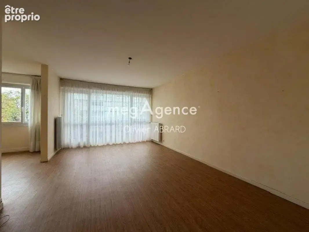 Grand t4 81 m2 +3 chambres + cave 8m2 + parking - photo 6