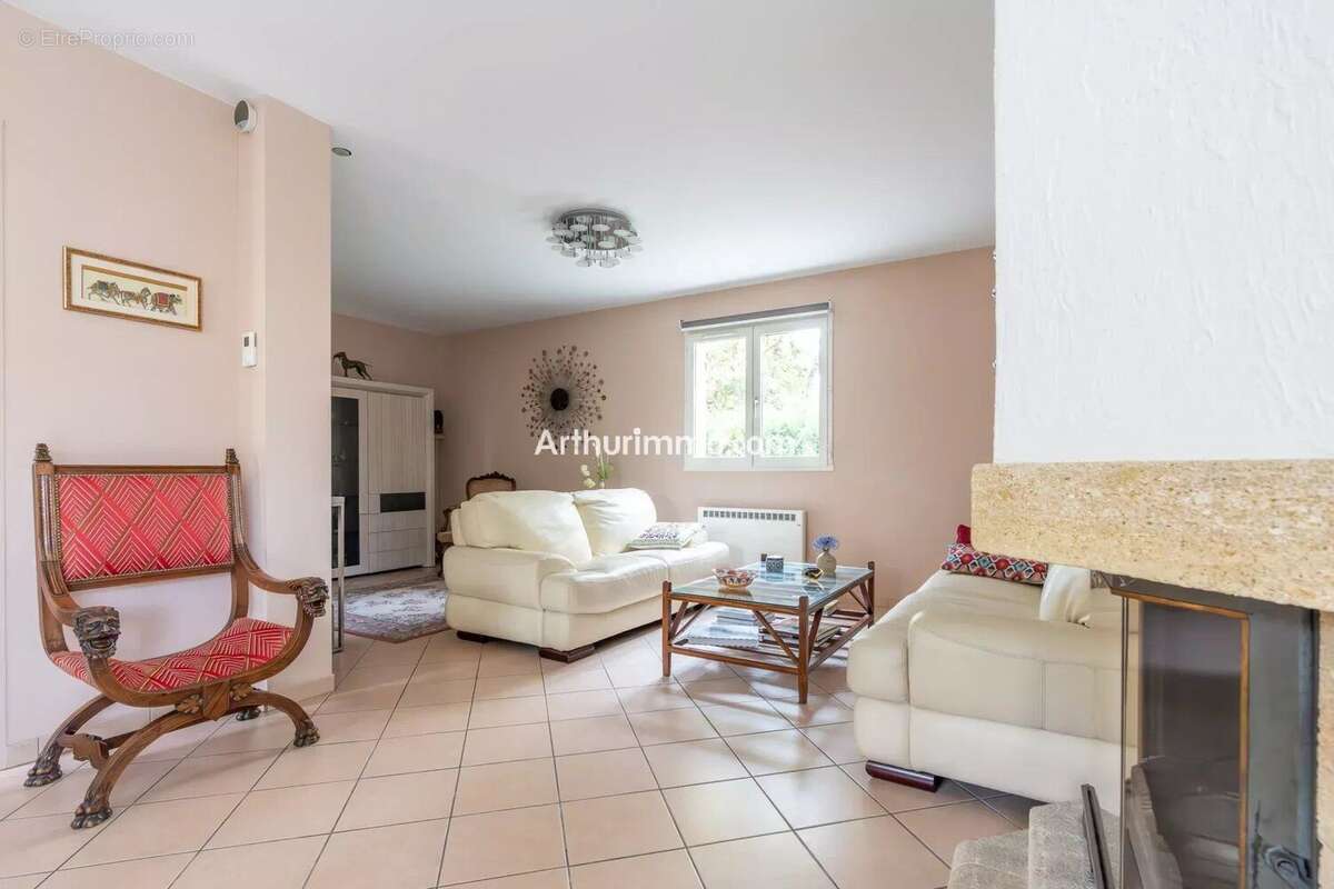 Maison à SUCY-EN-BRIE