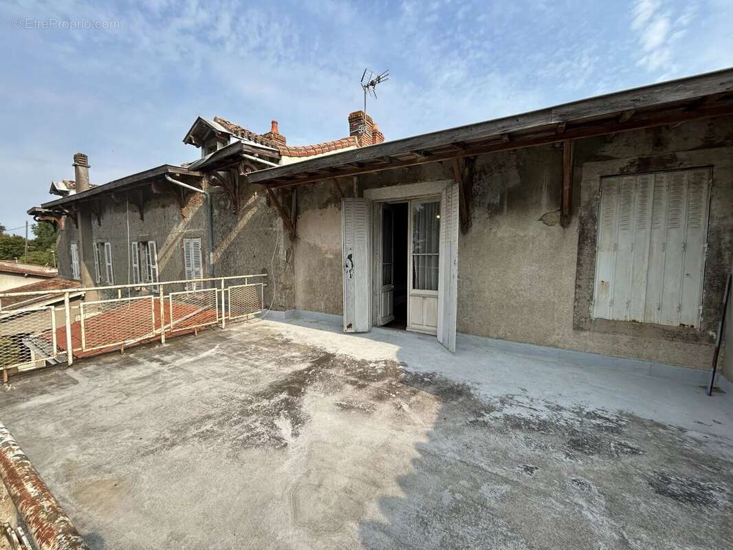Maison 265 m² à Bressuire  - photo 21