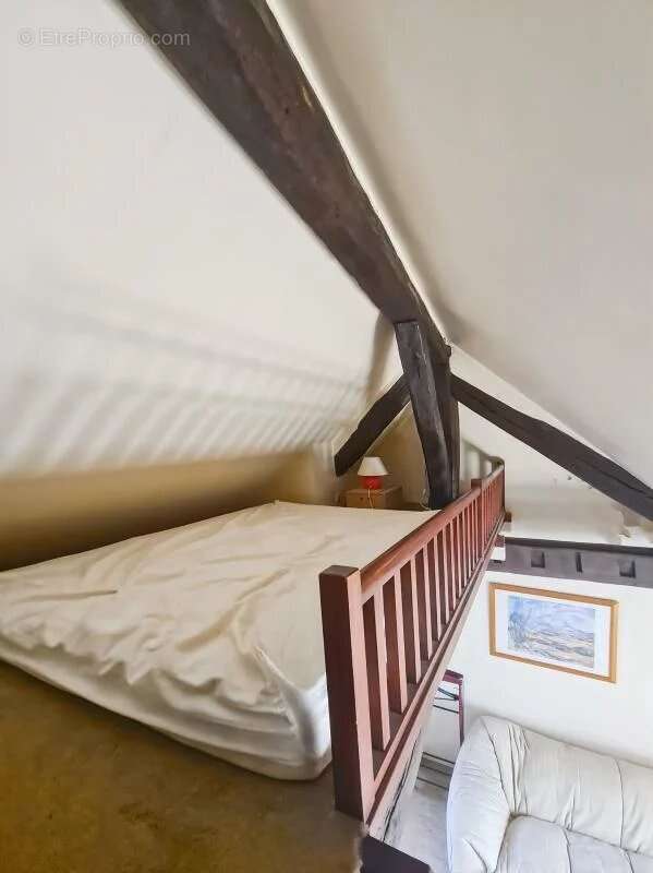 Appartement à PARIS-4E