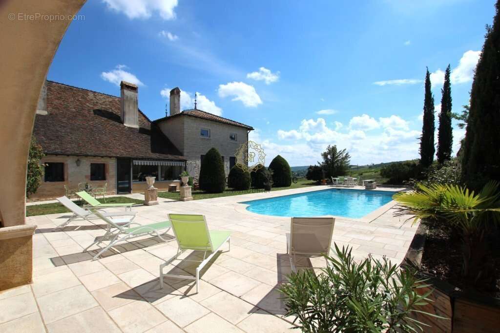 Maison à TOURNUS