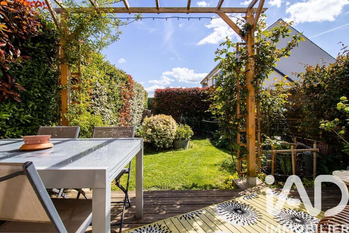 Maison 73 m² à Guignes  - photo 9