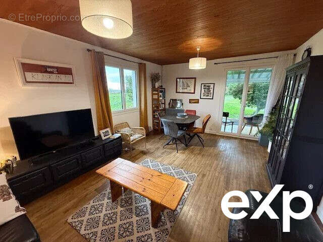 Maison à PLEUMEUR-BODOU