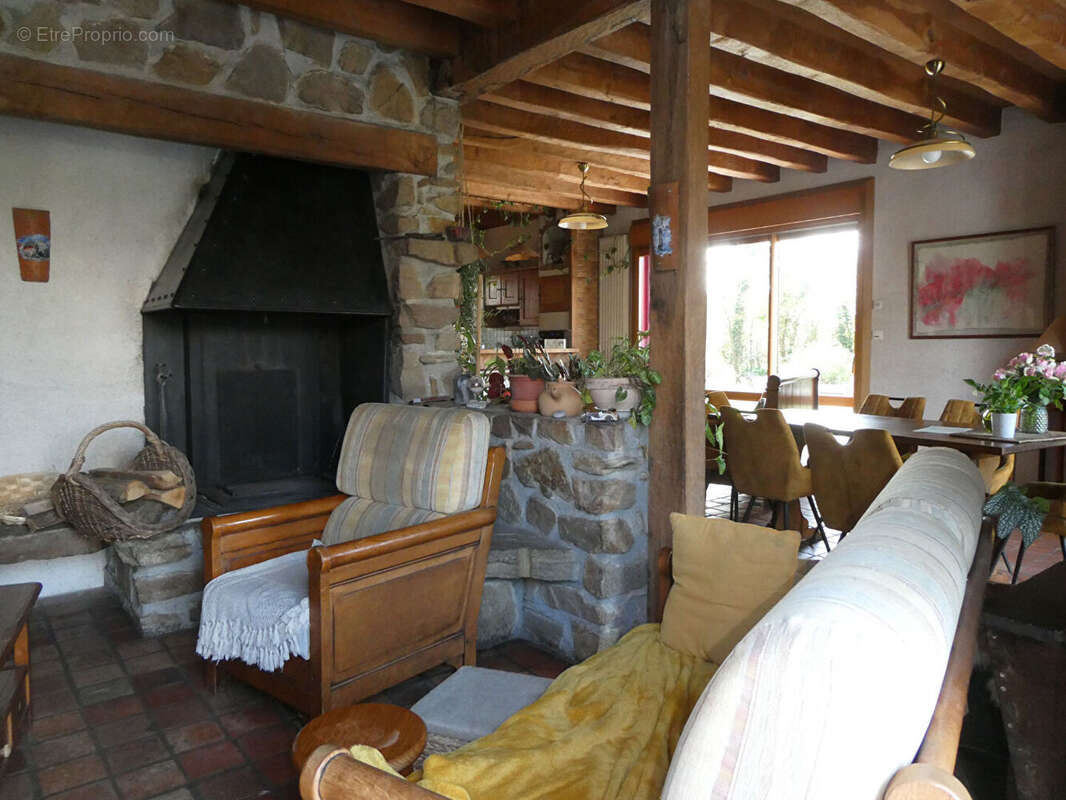Maison à CHAUVE