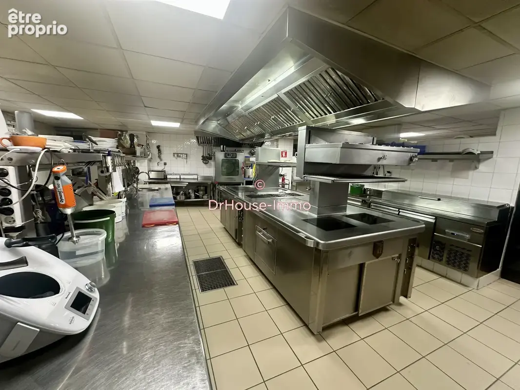 Commerce 393 m² à vendre à Valence (26000) - photo 29