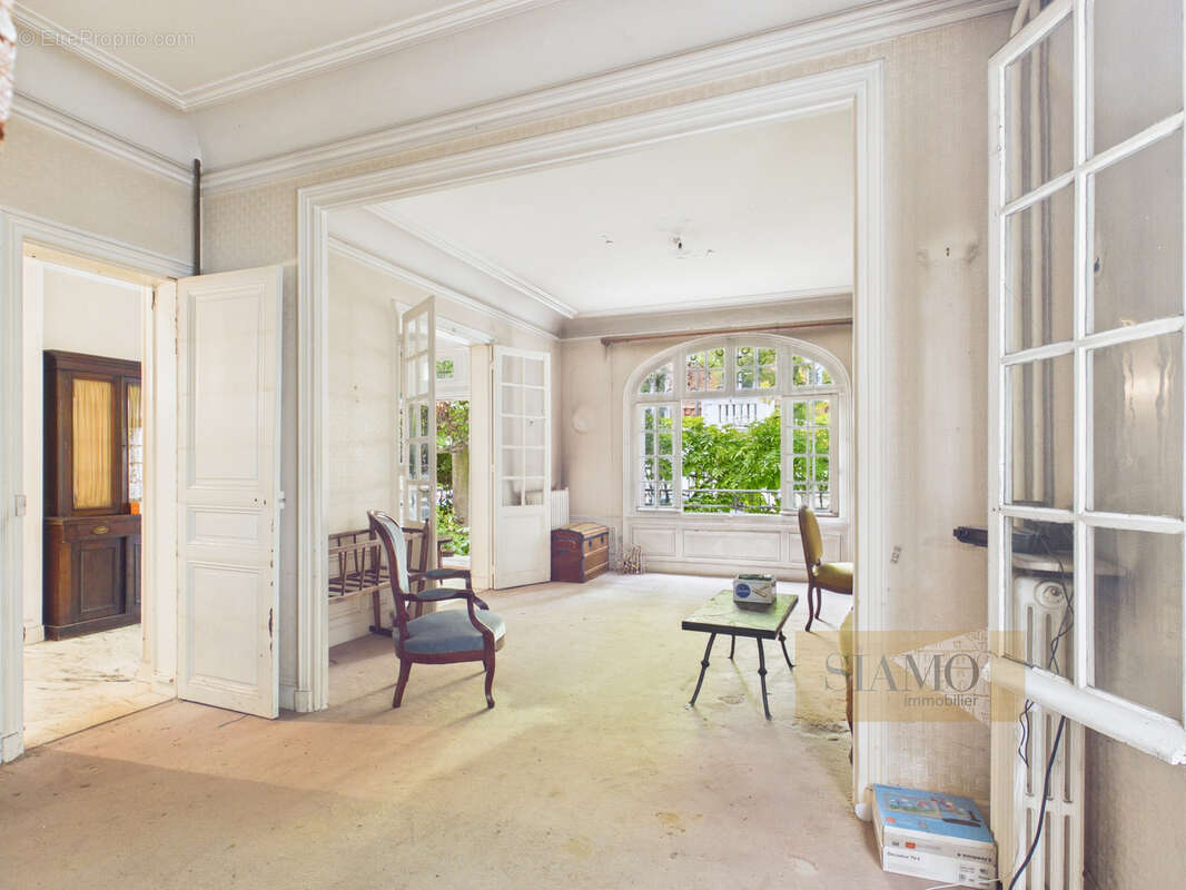 Maison à VINCENNES