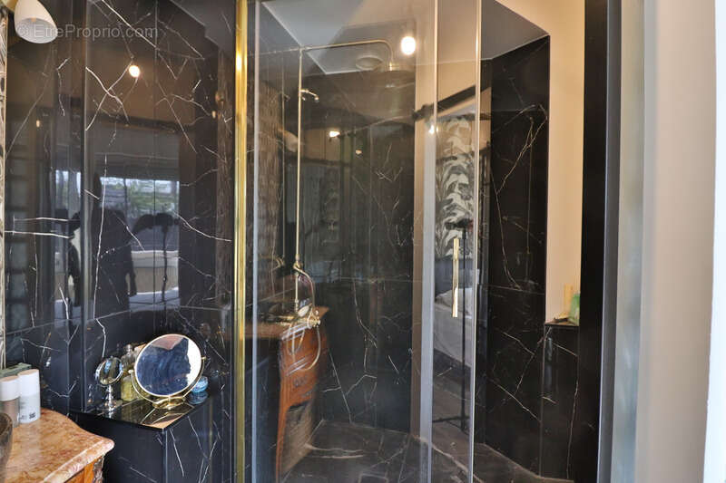 Appartement à CHATILLON