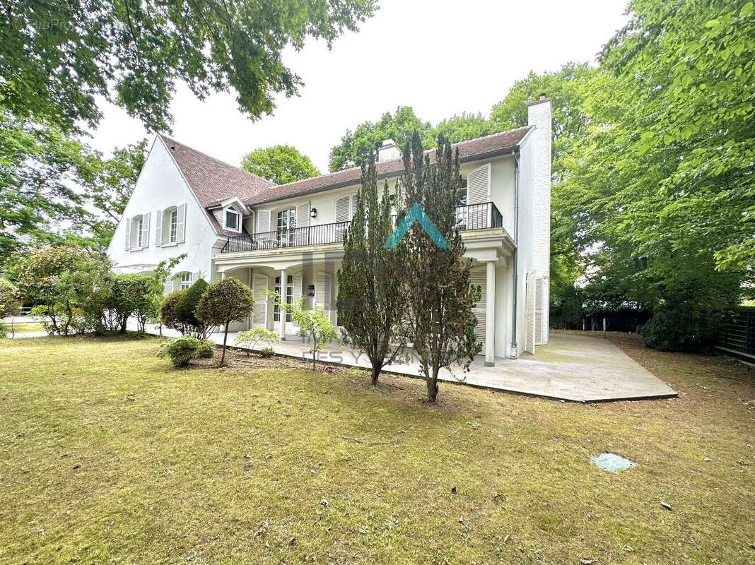 Maison à LE VESINET