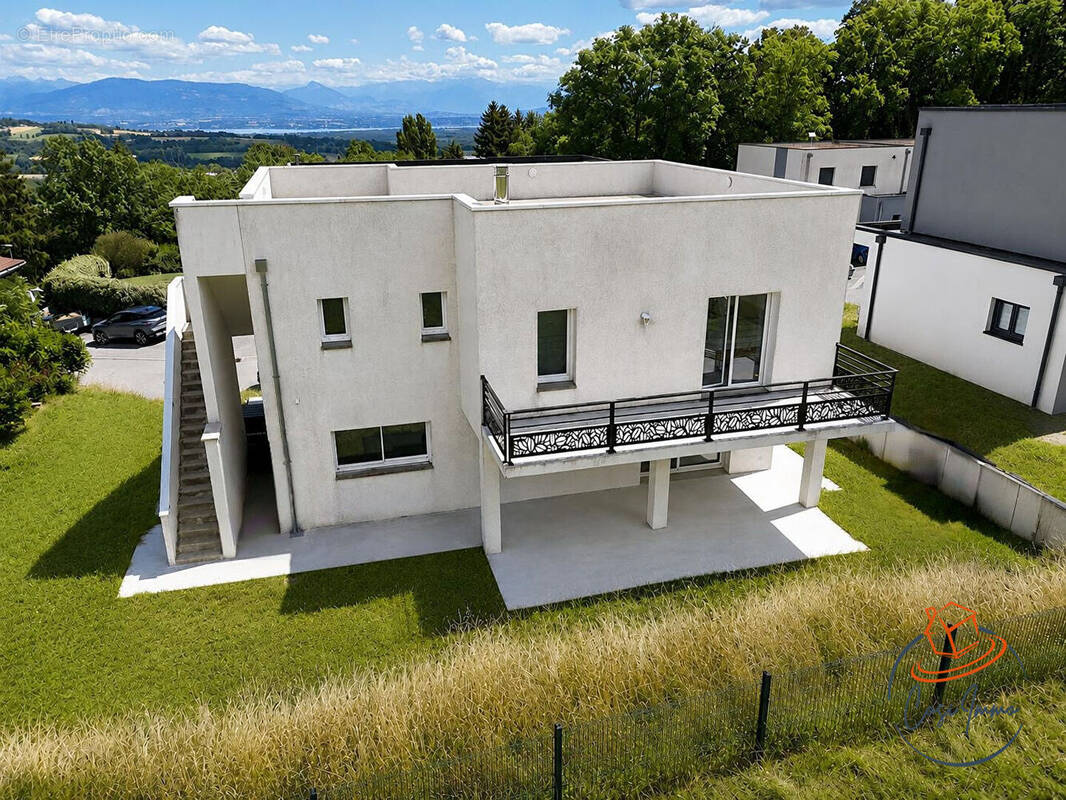 Maison à GEX