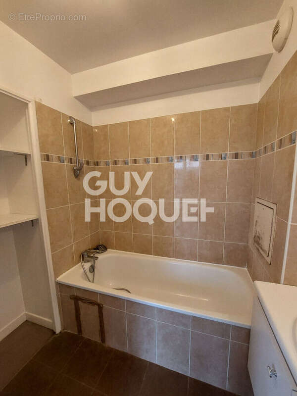 Appartement à ROSNY-SOUS-BOIS