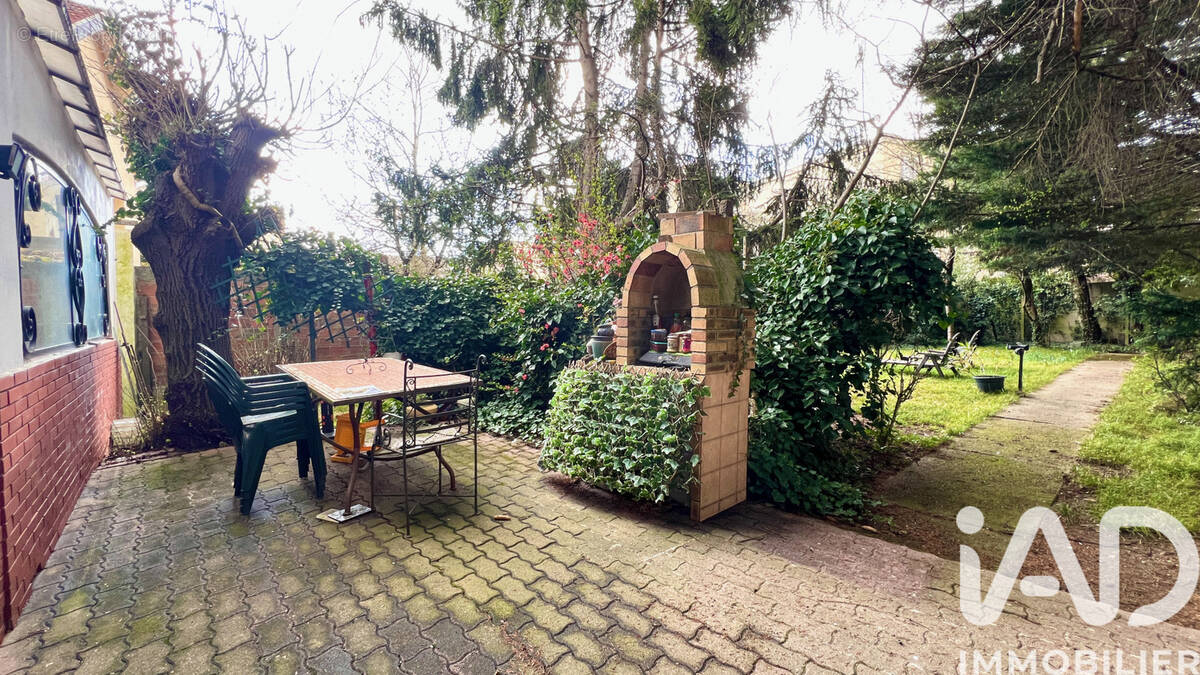 Photo 1 - Maison à MONTREUIL