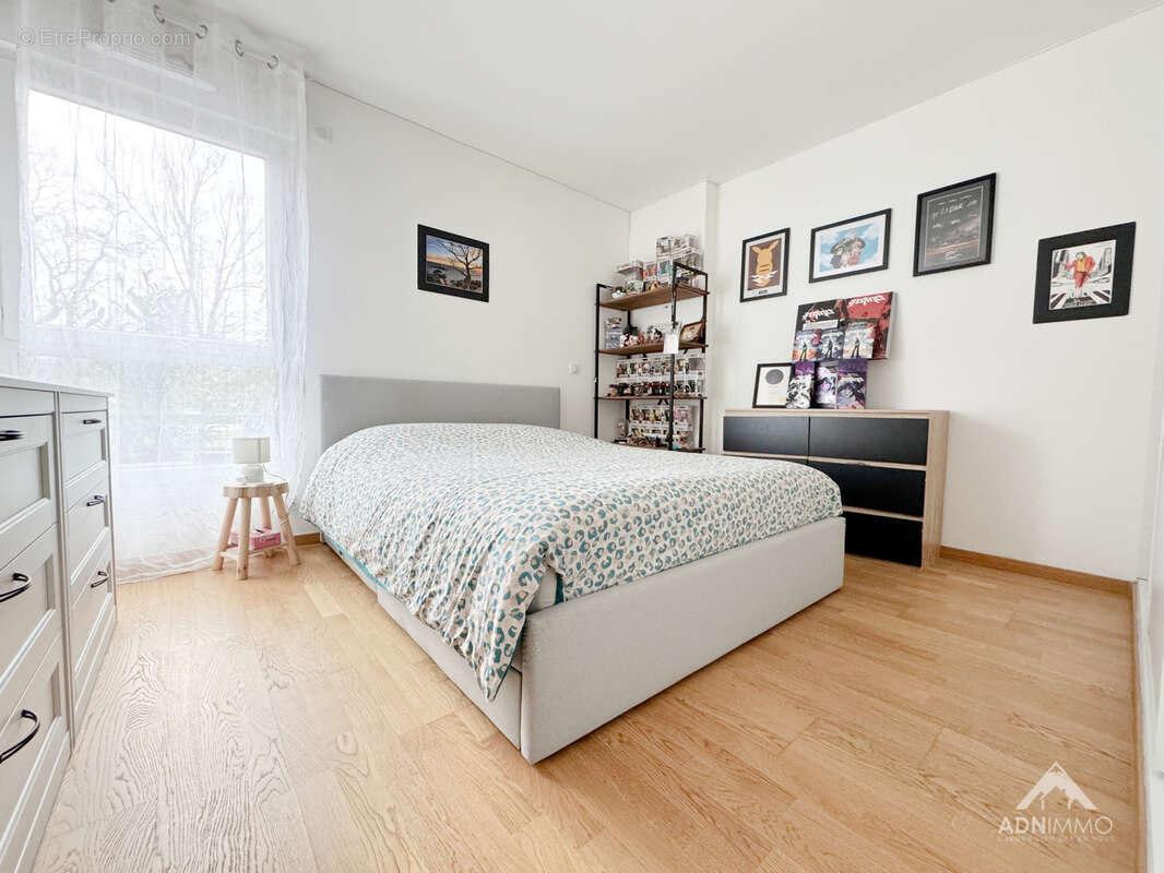 Appartement à SERGY