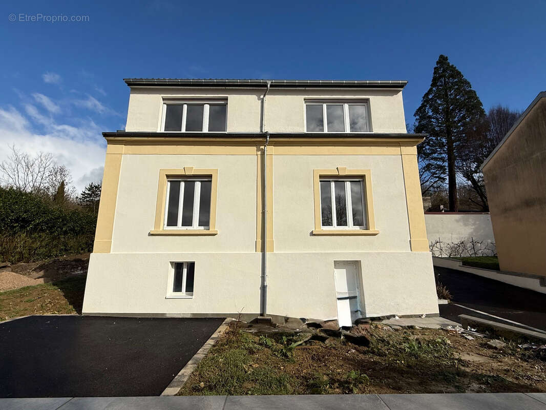 Maison à SCY-CHAZELLES