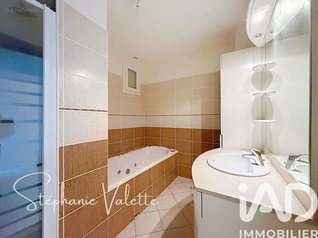 Photo 5 - Appartement à ROMANS-SUR-ISERE