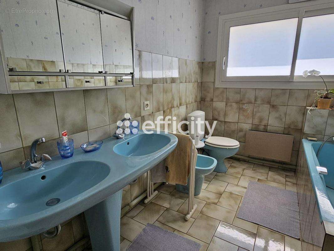 Maison à LA ROCHELLE