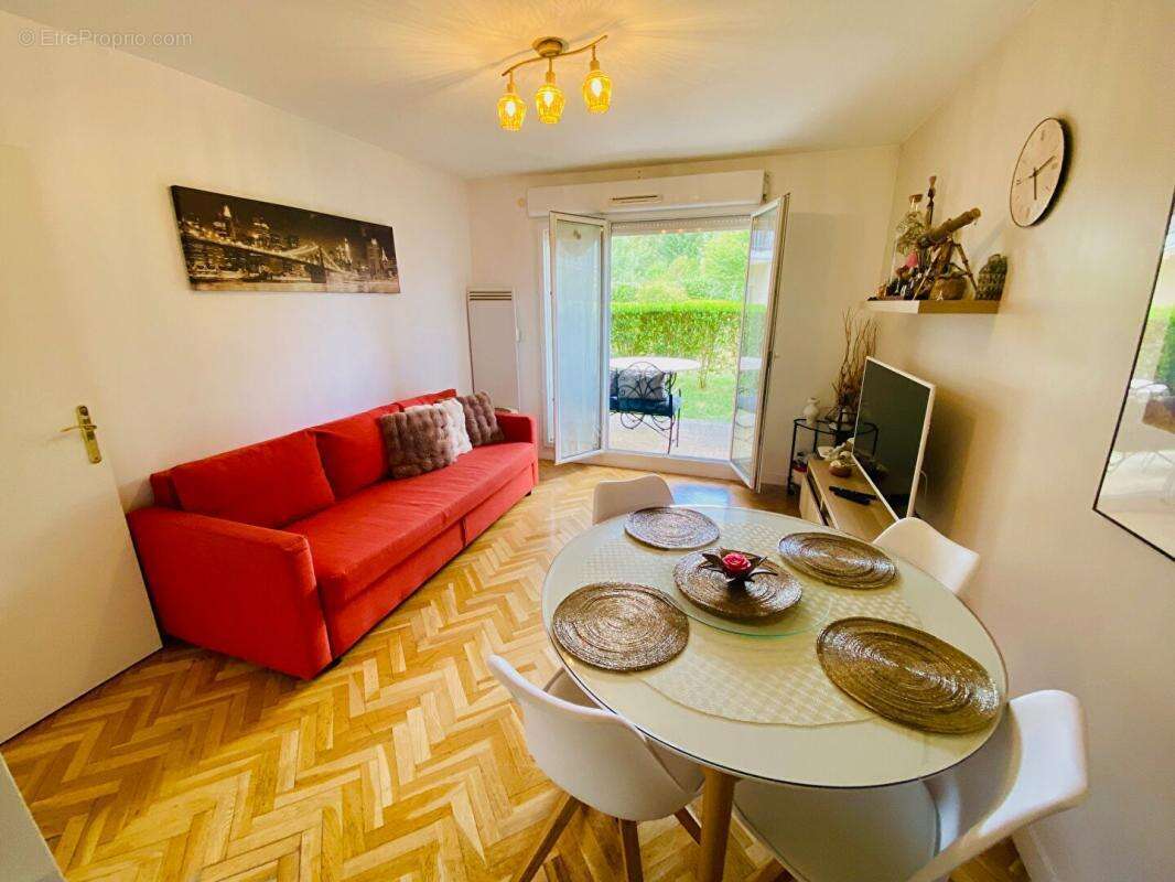 Appartement à MONTEVRAIN