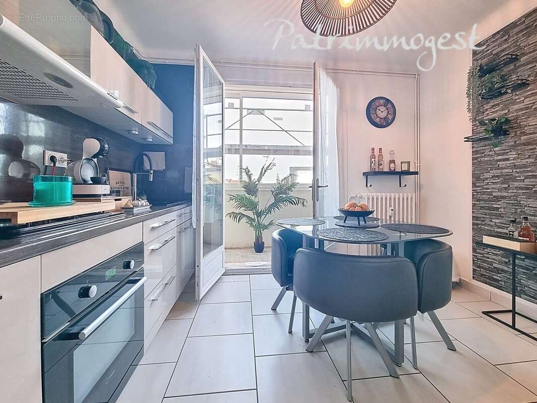 Séjour - Appartement à FEURS
