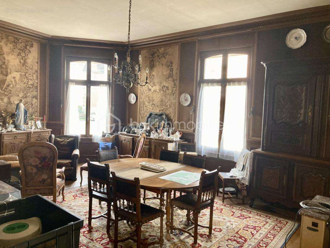 Maison à ECLARON-BRAUCOURT-SAINTE-LIVIERE