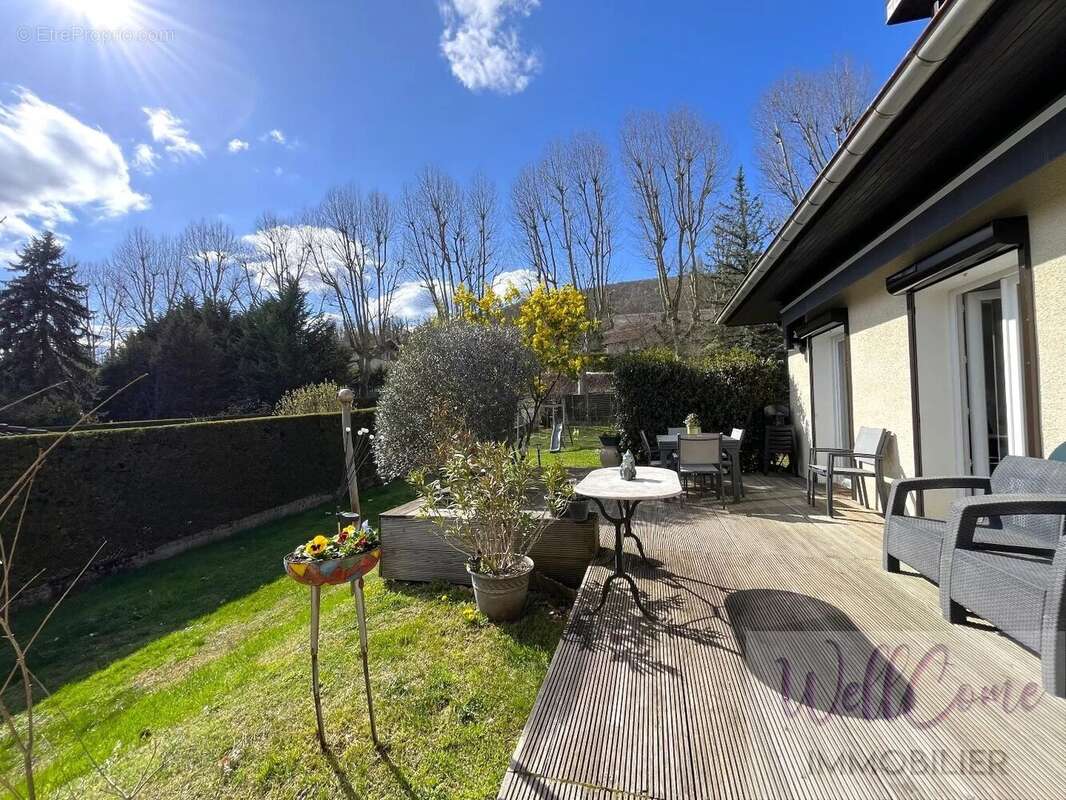 Appartement à GRESY-SUR-AIX