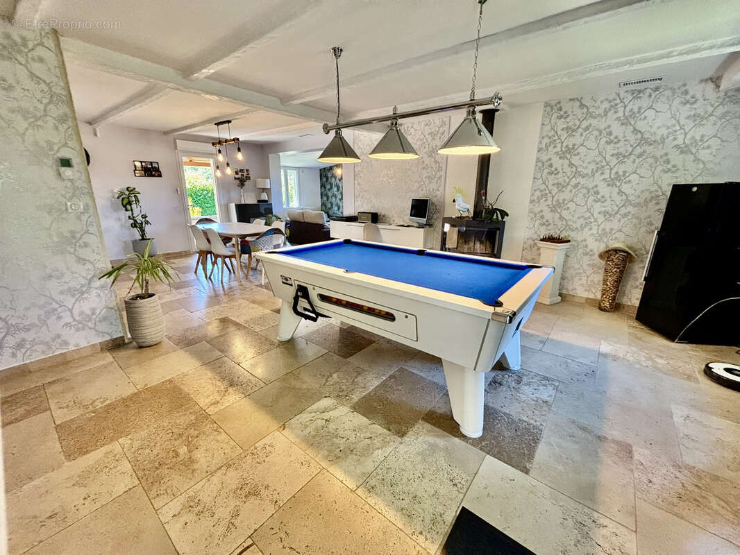 Maison à MALAUCENE
