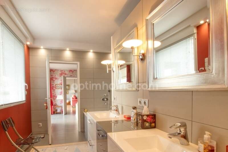 Appartement à LA ROCHELLE