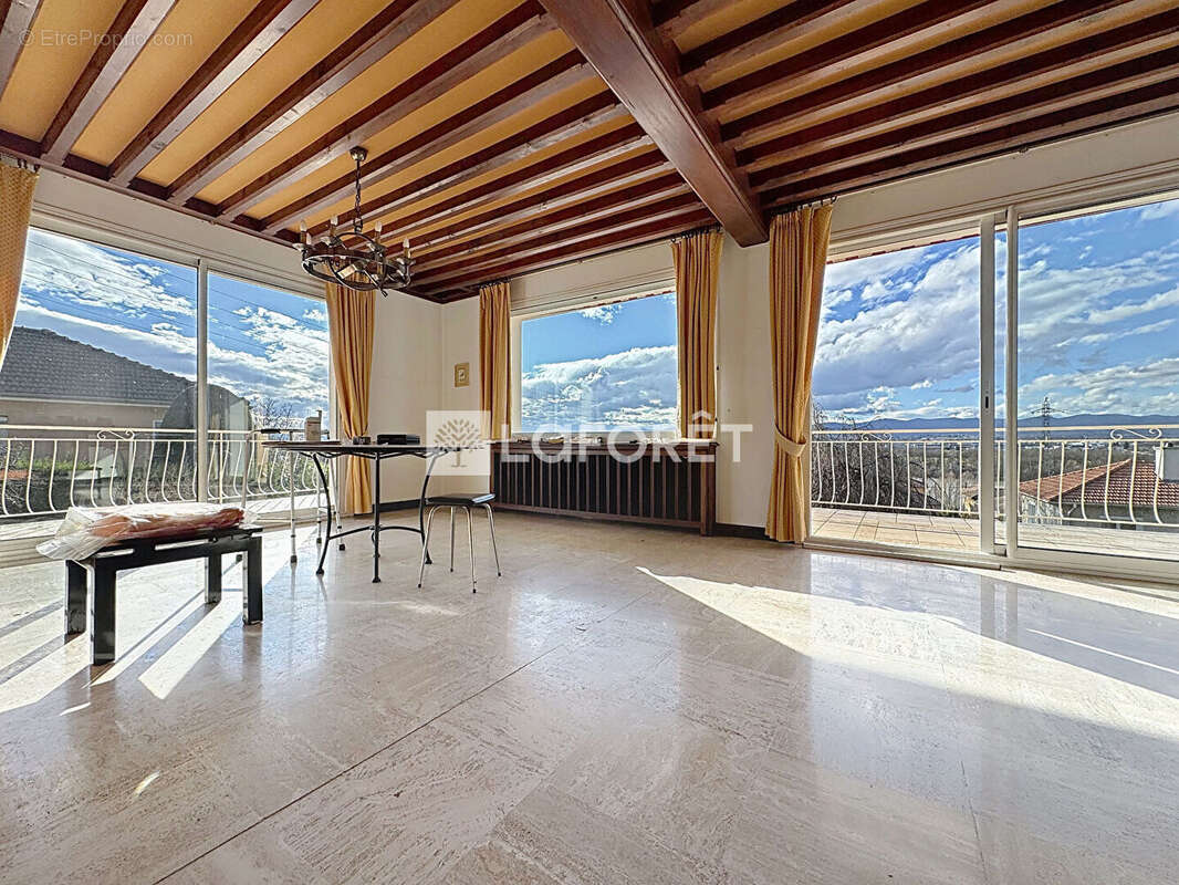 Maison à BEAUREGARD