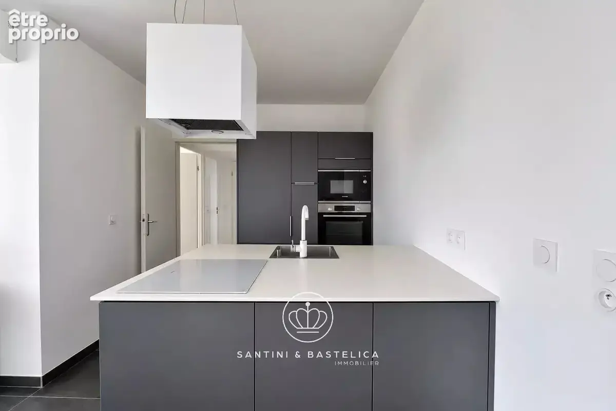 T3 à vendre avec terrasse panoramique et garage – Ajaccio - photo 2