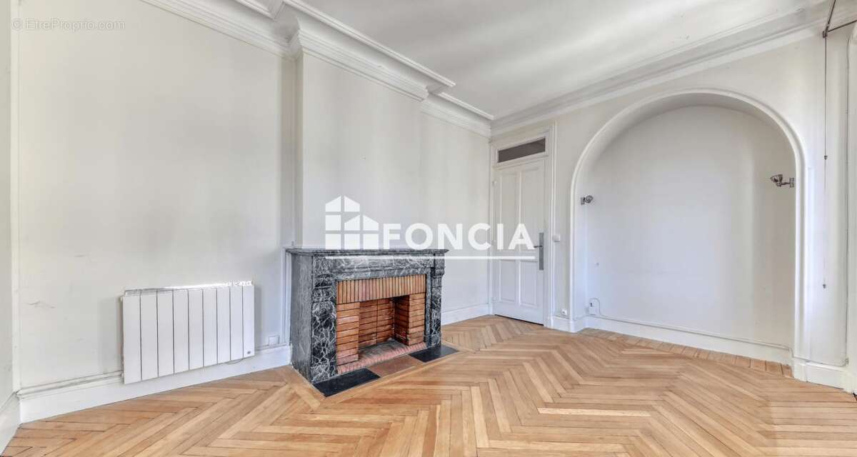 Appartement à LYON-3E