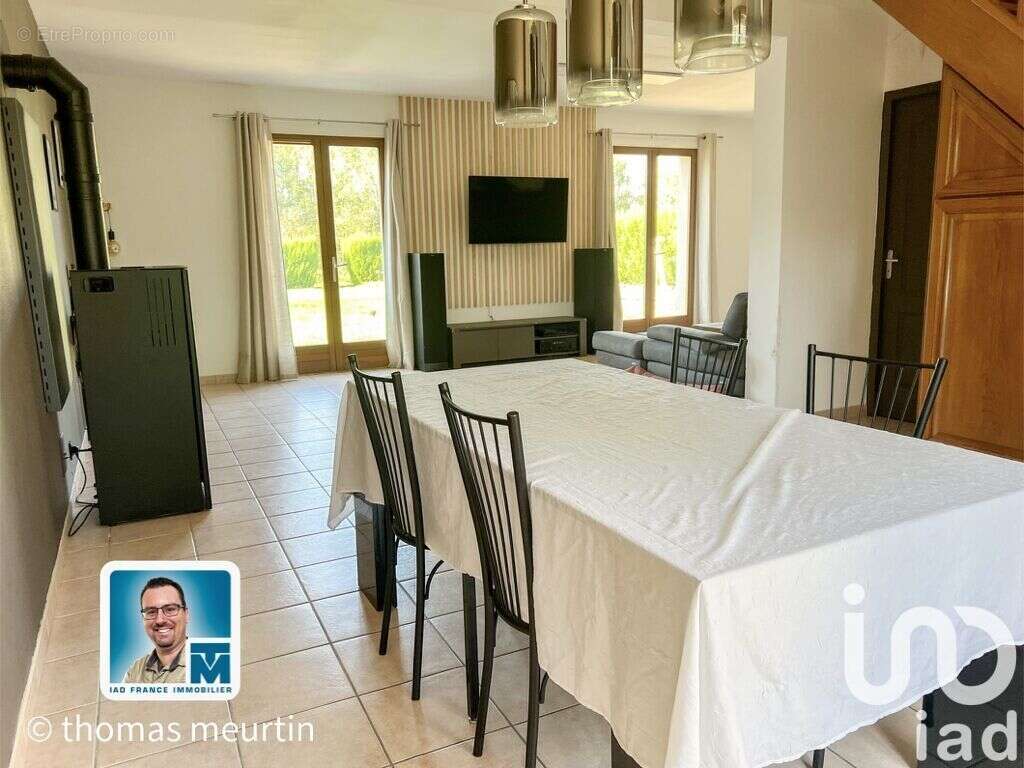 Photo 5 - Maison à CHATEAUNEUF-EN-THYMERAIS