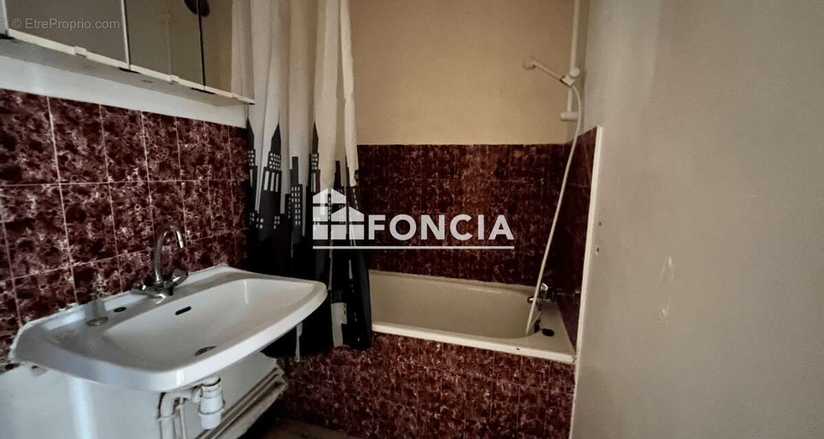 Appartement à NIMES