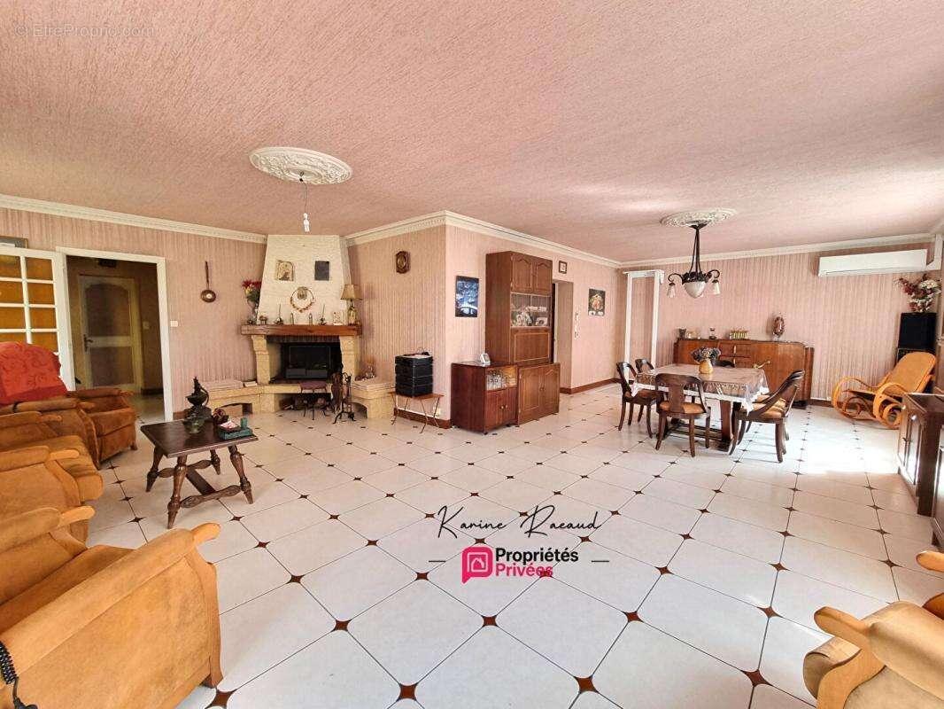 Maison Fougeré 7 pièce(s) 174 m2 , piscine - photo 2