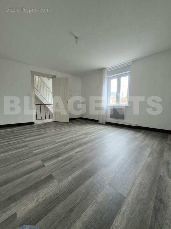 20251128_142043 - Maison à LORGIES