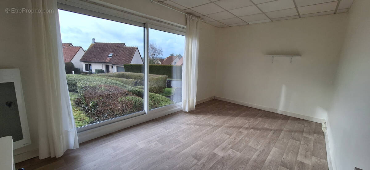 Appartement à SALOUEL