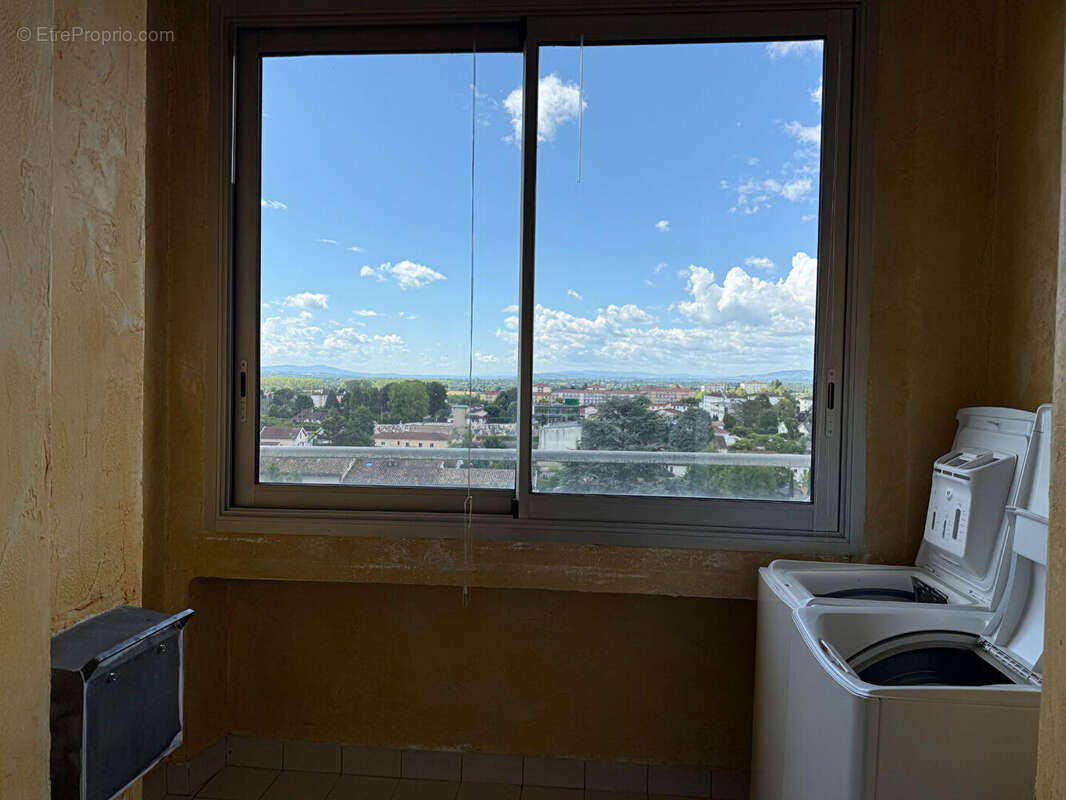 Appartement à BELLEVILLE