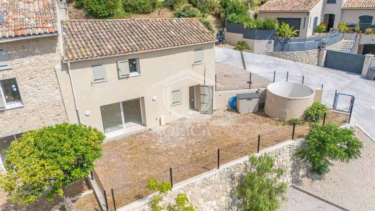 Mougins – pibonson – maison mitoyenne 3 pièces avec jardin, piscine et 2 stationnements - photo 13
