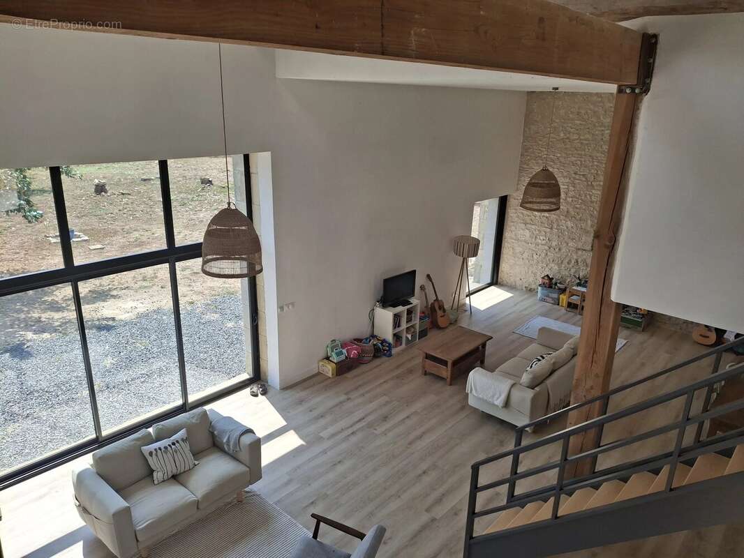 Superbe grange réaménagée alliant cachet et confort moderne - photo 2